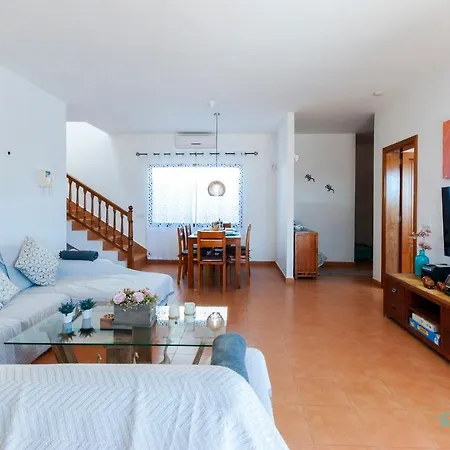 Villa Remarkable 3-bed In Playa Blanca *